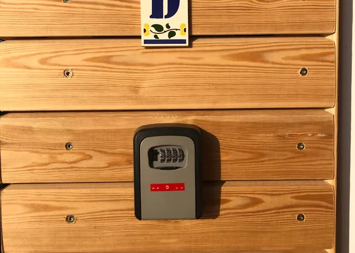 - D - Vyhlidka Nad Rekou Zdiby